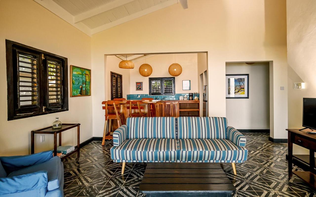 Jakes Hotel เทรเชอร์ บีช ภายนอก รูปภาพ