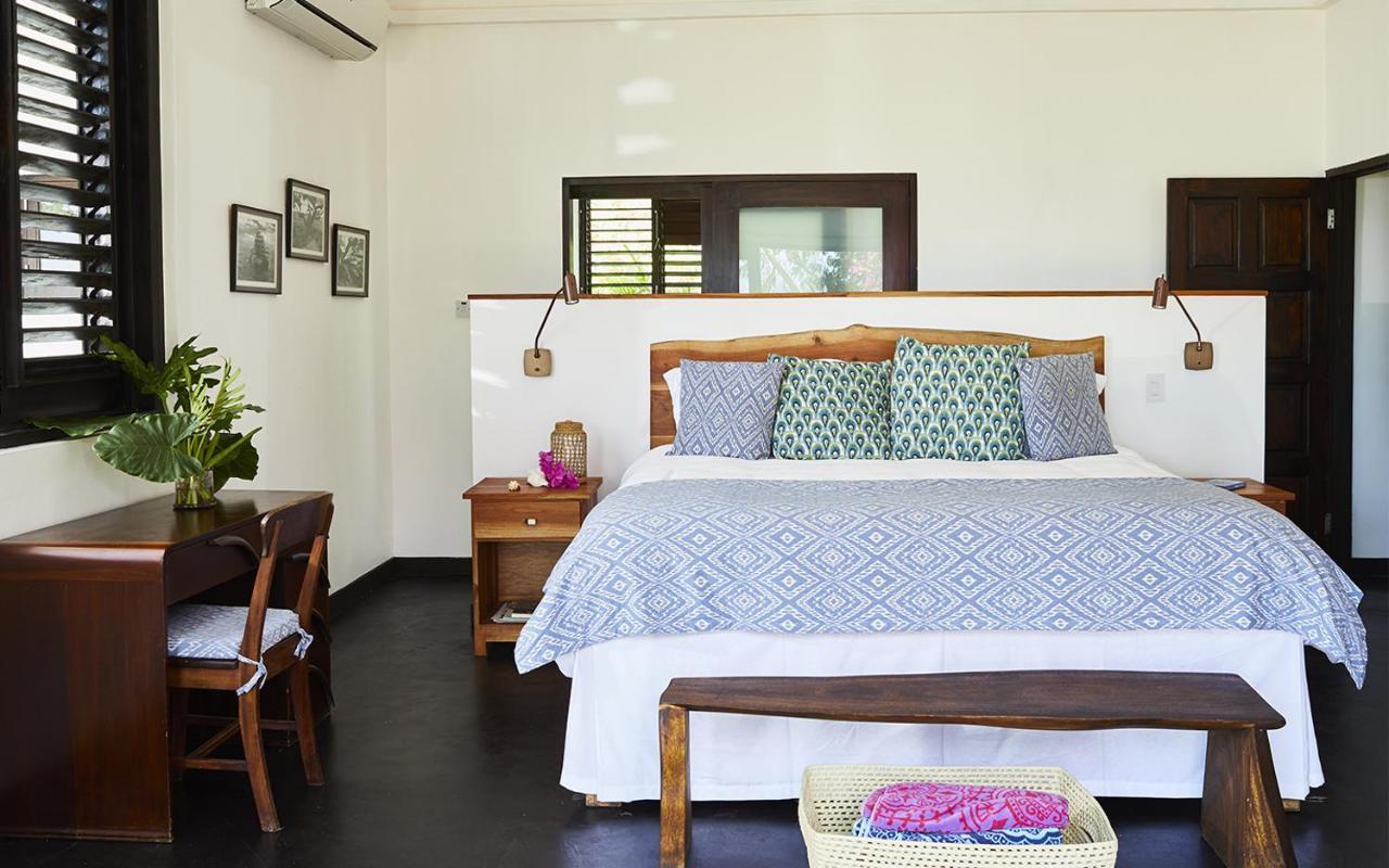 Jakes Hotel เทรเชอร์ บีช ภายนอก รูปภาพ